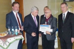 Ministerpräsident Bouffier besucht Diakonisches Werk im Technologiepark Hanau-Wolfgang