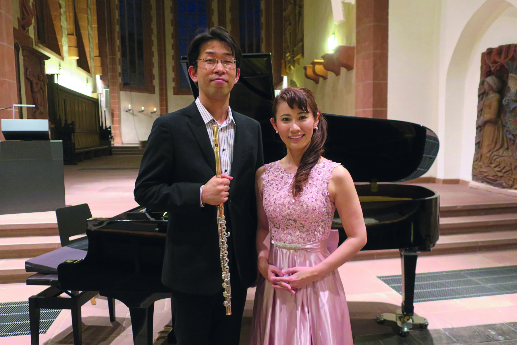 Der Querflötist Masahiro Nishi und die Pianistin Chika Yamakawa aus der japanischen Partnerstadt Tottori.