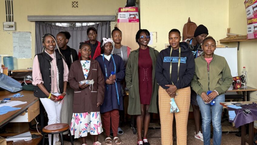 Gruppenbild der Ausbildungsklasse in Nairobi
